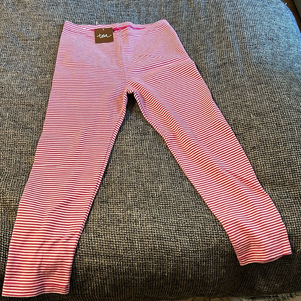 NWT/NWOT:  Tea Collection Girls Capri Leggings